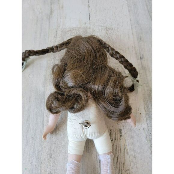 Victoria Impex Corp porcelain doll wind up girl music collectible - Picture 7 of 10